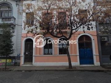 Casa en venta en Santiago, Santiago - 14 dormitorios, 5 baños