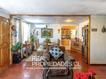 Casa en venta en Cabo de Hornos / Puerto Cisnes, Maipú - 2 dormitorios, 1 baño