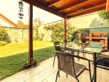 Casa en venta en Linda Casa 4 Dorm, 3Baños,2 Estac.1 Bodega (162491), Las Condes - 4 dormitorios, 3 baños