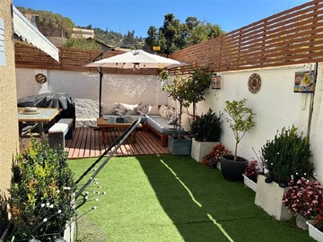 Casa en venta en Berna / Granada, Quilpué - 3 dormitorios, 3 baños