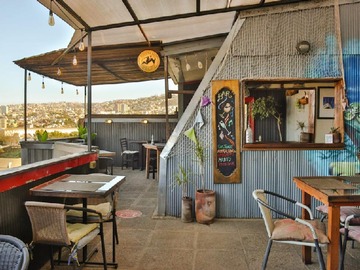 Local Comercial en venta en Cerro Alegre, Valparaíso - 10 dormitorios, 5 baños