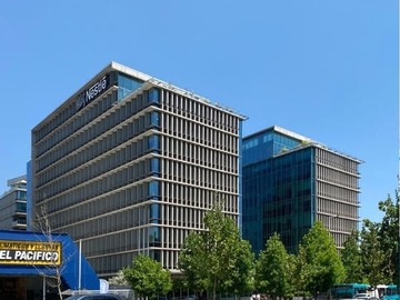Oficina en arriendo mensual en Avenida Las Condes - San Damián, Las Condes - 3 baños