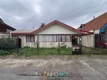 Casa en venta en Sector Estadio, Temuco - 3 dormitorios, 2 baños