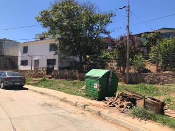 Casa en venta en Vendo Casa Gran Terreno Achupallas Viña del Mar - 3 dormitorios, 1 baño