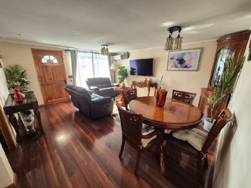 Casa en venta en Ofqui 2760, Estación Central - 3 dormitorios