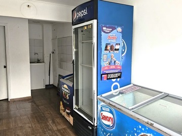 Local Comercial en arriendo mensual en Strip center simón gonzález, La Reina - 1 dormitorio, 1 baño
