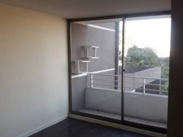 Departamento en venta en Metro matta/ calle santa rosa, Santiago - 1 dormitorio, 1 baño