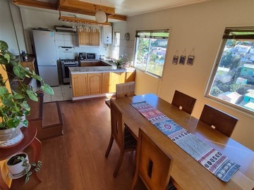 Casa en venta en Casa en Cerro Mariposa, Valparaíso, Valparaíso - 2 dormitorios, 2 baños