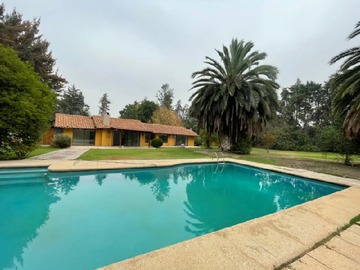 Venta / Casa / Colina