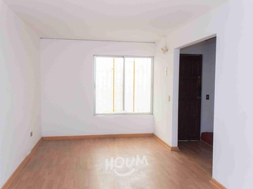 Departamento en venta en Abate Molina, Santiago - 3 dormitorios, 2 baños