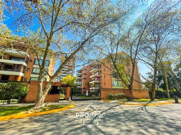 Departamento en arriendo mensual en Los Abetos/Las Hualtatas, Vitacura - 4 dormitorios, 3 baños