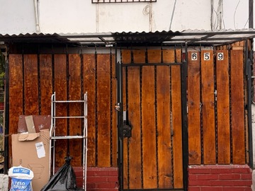 Casa en arriendo mensual en Volcan tolhuaca con av. Padre hurtado, El Bosque - 2 dormitorios, 1 baño
