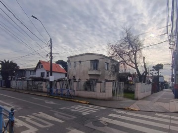 Local Comercial en arriendo mensual en Propiedad Comercial Avda Colón Talcahuano (174777), Talcahuano - 3 dormitorios, 2 baños