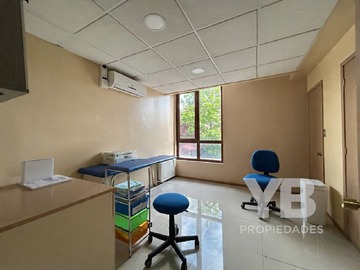 Oficina en venta en Camilo Henríquez, Villarrica - 7 dormitorios, 3 baños