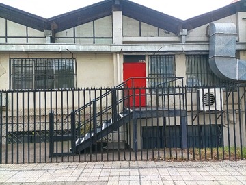 Oficina en arriendo mensual en Planta Libre. Santa Elena. Maule. Metro Ñuble (177790), Santiago - 20 baños