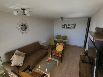 Departamento en arriendo mensual en 1 Oriente, Viña del Mar - 2 dormitorios, 2 baños