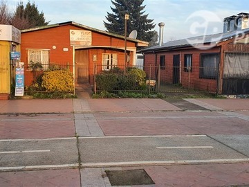 Casa en venta en Villa Alegre, entre La Paz y Lillo, Padre Las Casas - 4 dormitorios, 1 baño