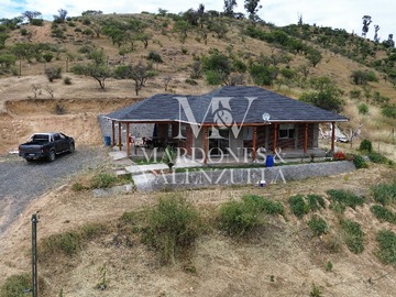 Terreno en venta en Casa en colina con vista al lago Rapel (168809), Navidad - 4 dormitorios, 2 baños