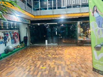 Local Comercial en arriendo mensual en O'Higgins 770, Concepción - 1 dormitorio, 1 baño