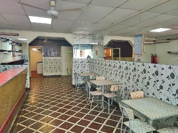 Local Comercial en arriendo mensual en Arriendo Local Comercial - Lo Prado - 3 baños
