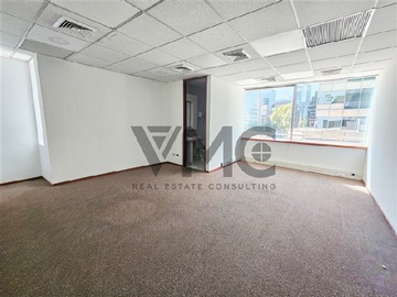 Oficina en arriendo mensual en Av. Apoquindo 3900, Las Condes - 15 dormitorios, 5 baños