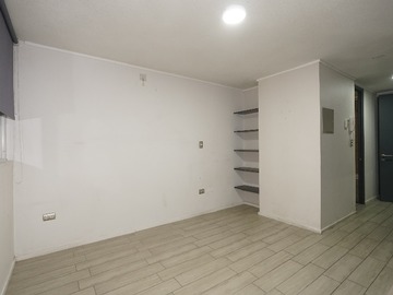 Estudio en arriendo mensual en Arturo Prat 631, Santiago - 1 baño