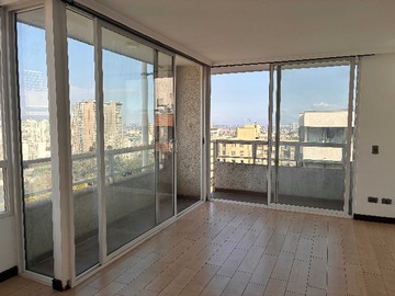 Departamento en venta en Espacioso, iluminado y gran conectividad (172052), Santiago - 3 dormitorios, 2 baños