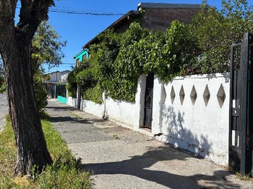 Casa en venta en Casa En Un Barrio Tradicional De San Miguel (169024), San Miguel - 2 dormitorios, 2 baños