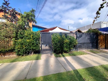 Casa en venta en av alfredo silva carvallo, Maipú - 4 dormitorios, 2 baños