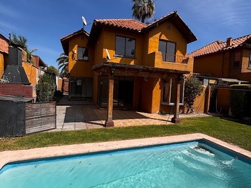 Casa en arriendo mensual en Av el valle con trece oriente como referencia, Peñalolén - 5 dormitorios, 3 baños