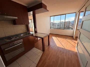 Departamento en arriendo mensual en Metro Irarrázaval (L3-L5), Santiago - 1 dormitorio, 1 baño