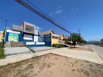 Local Comercial en venta en Propiedad Comercial Cisternas La Serena (172021), La Serena - 4 baños