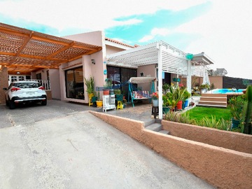 Casa en venta en Se vende amplio inmueble en Jardines del Sur. (164574), Antofagasta - 4 dormitorios, 3 baños