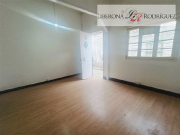 Casa en venta en 4 Casas estilo cité en plan de Valparaíso, Valparaíso - 5 dormitorios, 4 baños