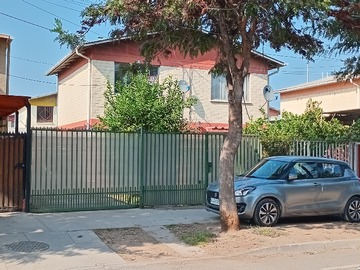 Casa en venta en Av. Tala Canta Ilabe 562, Talagante - 3 dormitorios, 1 baño