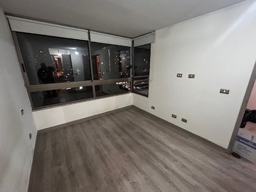 Departamento en arriendo mensual en Depto Estilo Mariposa, Estacionam, bodega, metro (174592), Santiago - 2 dormitorios, 2 baños