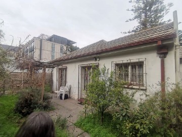 Casa en venta en Barrio El Aguilucho Providencia (170183), Providencia - 3 dormitorios, 2 baños