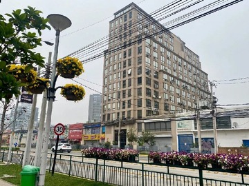 Oficina en arriendo mensual en Avenida Vicuña Mackenna Poniente 7255, La Florida, Región Metropolitana de Santiago 8240000, Chile, La Florida - 1 baño