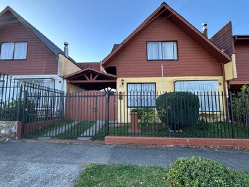 Casa en venta en Villarrica, Villarrica - 4 dormitorios, 3 baños