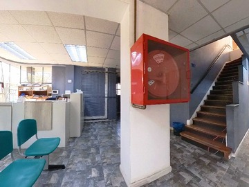 Oficina en venta en Conectividad Total en Área de Negocios (172055), Providencia - 9 dormitorios, 4 baños