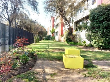 Departamento en venta en Las Tranqueras-Lo Beltran-Colegio Manquehue-San Esteban, Vitacura - 3 dormitorios, 2 baños