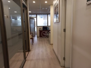 Oficina en venta en Padre Mariano-Providencia-Andrés Bello MLL, Providencia - 3 dormitorios, 2 baños