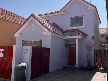 Casa en venta en En Antofagasta - 3 dormitorios, 3 baños