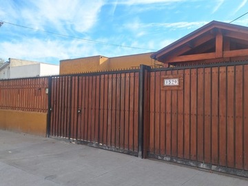 Casa en venta en -, San Miguel - 8 dormitorios, 6 baños