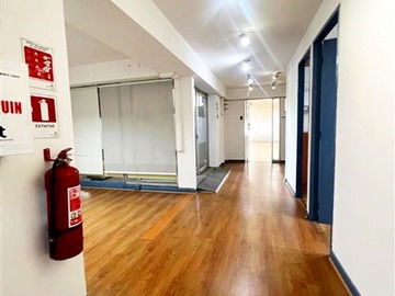 Oficina en arriendo mensual en Providencia - Pedro de Valdivia, Providencia - 3 dormitorios, 3 baños