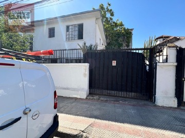 Casa en arriendo mensual en Doctor torres bonnen con av. Salvador, Providencia - 6 dormitorios, 5 baños