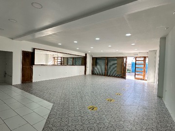 Local Comercial en arriendo mensual en Local renovado nuevo en centro de la serena (168649), La Serena - 2 baños