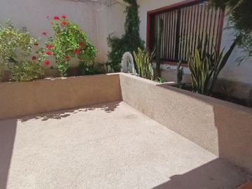 Casa en venta en Diego Portales, Viña del Mar - 5 dormitorios, 3 baños