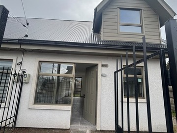 Casa en arriendo mensual en Talca, Talca - 3 dormitorios, 2 baños