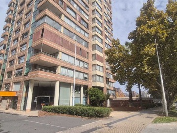 Departamento en venta en Moderno Depto con Excelente Conectividad (176775), Las Condes - 3 dormitorios, 2 baños